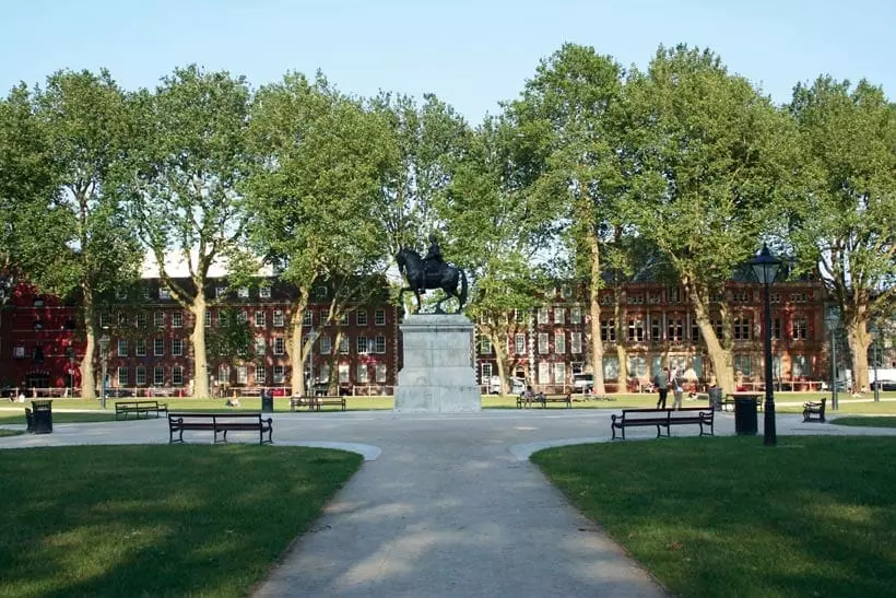 The synergy between surgical and non-surgical procedures