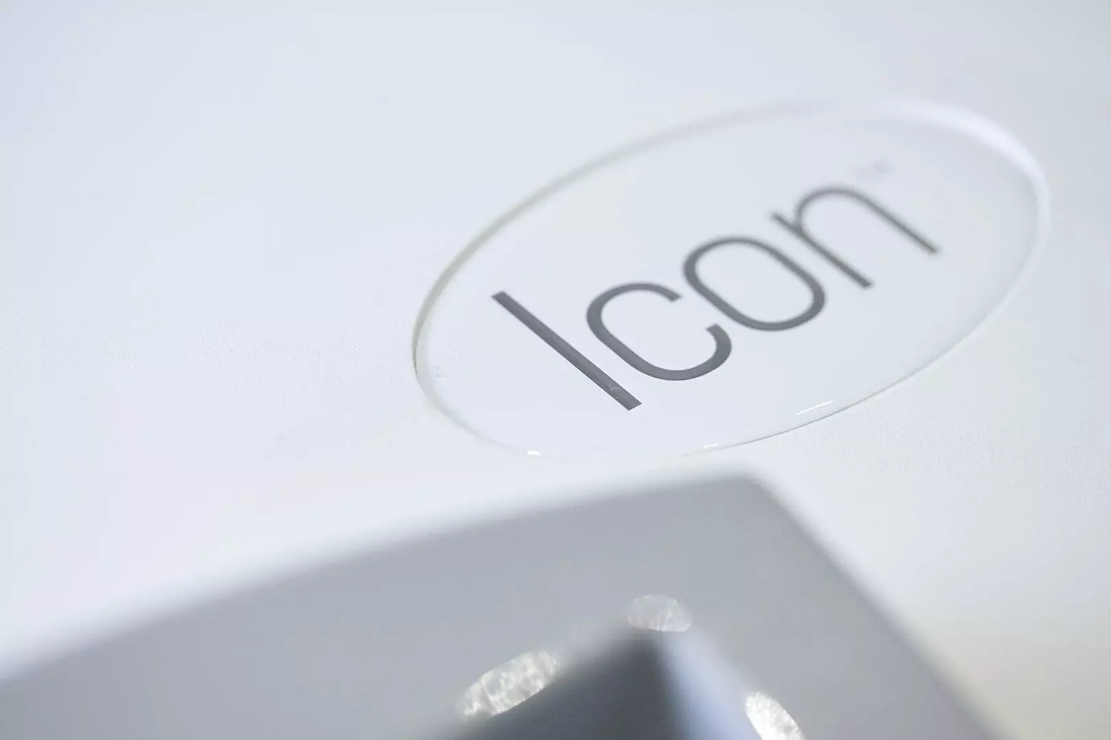 Icon-laser-skin-rejuvenation-at-S-Thetics-Clinic