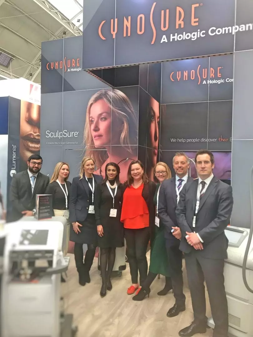 Miss-Sherina-Balaratnam-publishes-Cynosure-Icon-laser-white-paper