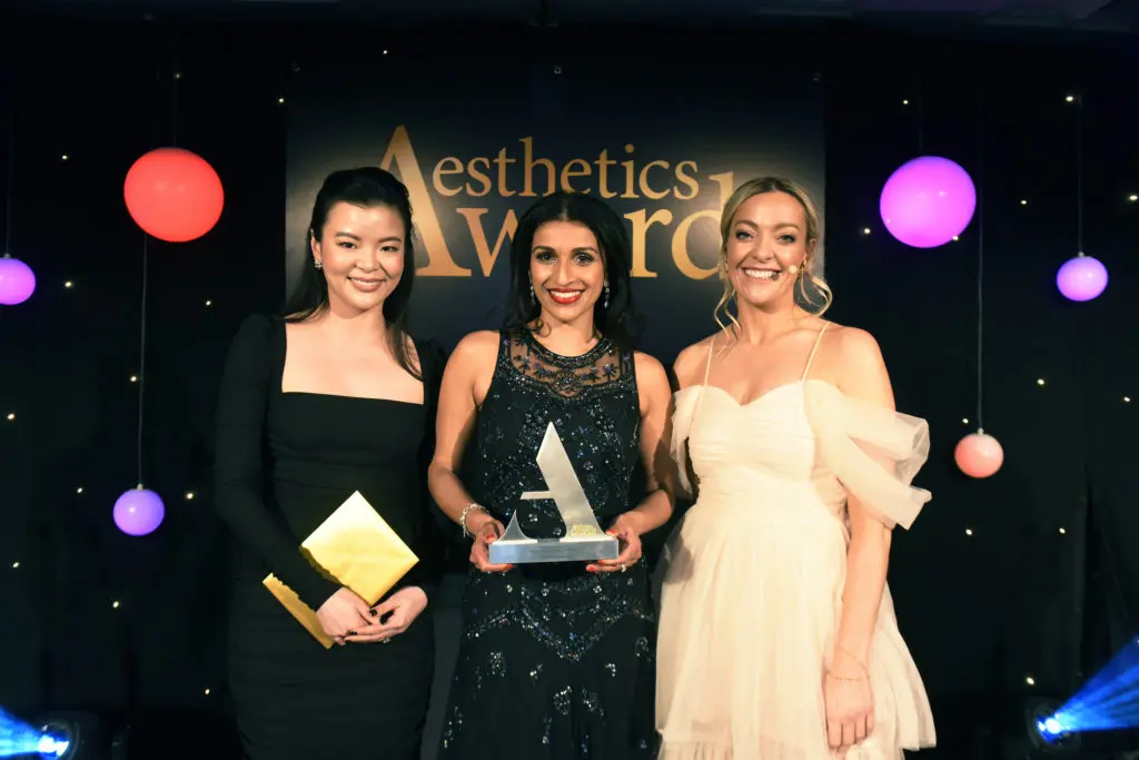Miss-sherina-balaratnam-wins-UK-medical-practitioner-of-the-year-at-the-aesthetics-awards