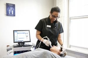 HydraFacial-treatment-at-S-Thetics-Skin-Clinic-in-Beaconsfield