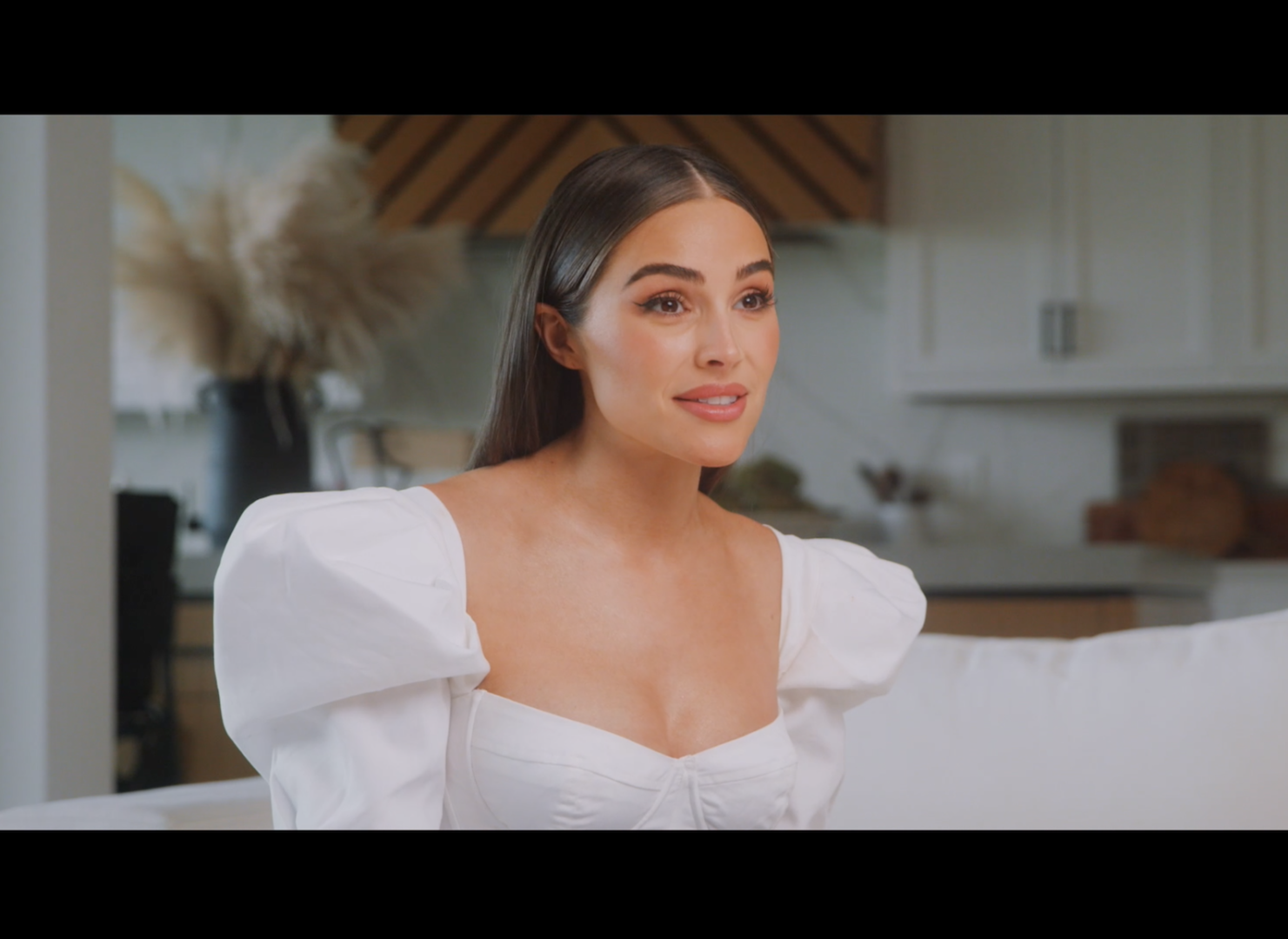Former Miss Universe And Miss Usa Olivia Culpo Shares Her Emsculpt Neo