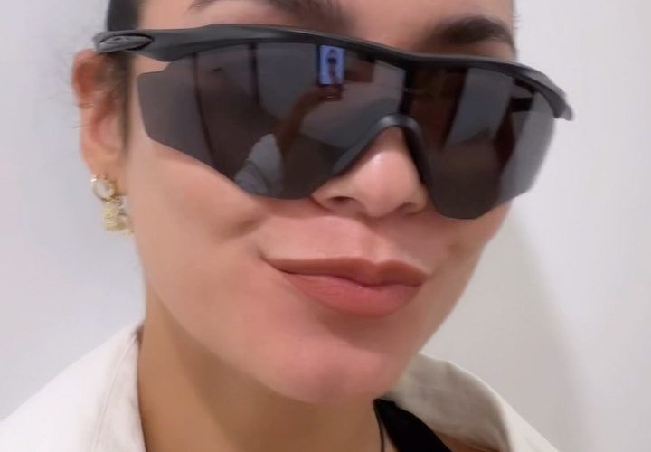Hollywood Actress & Singer Vanessa Hudgens shares her EMFACE treatment experience